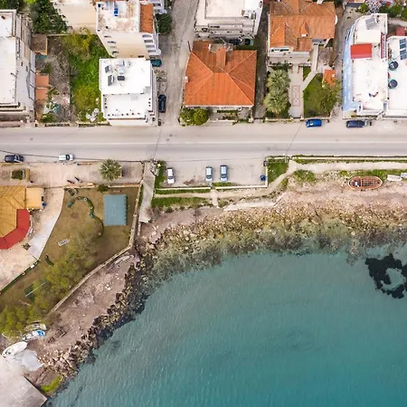 Mare Nostrum Seafront Apartment, By Zantewize Exterior photo